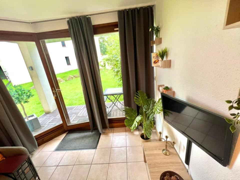 Joli Studio Cosy, Vue Magnifique Et Terrasse Privee Gérardmer Exterior foto